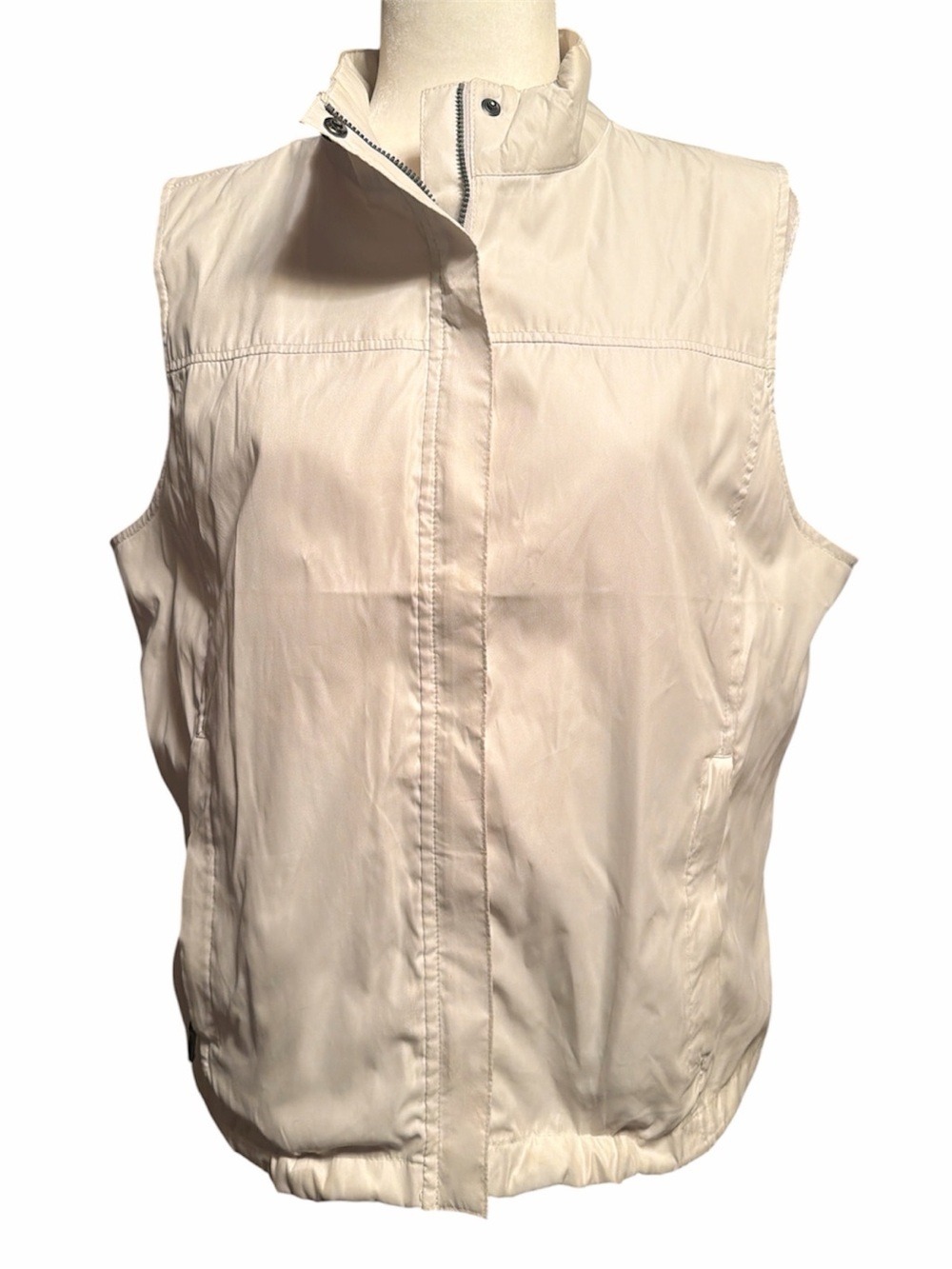 Antigua Golf Vest Cream Lightweight